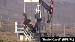 Буровая установка для добычи нефти. Иллюстративное фото.