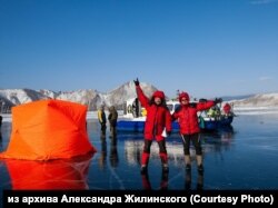 Конькобежный марафон «Ледовый шторм» на Байкале.