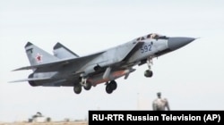 Жаңа "Кинжал" зымыранын тасыған ресейлік MiG-31 әскери ұшағы