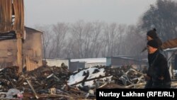 Территория снесенного на барахолке рынка "Олжа". Алматы, 5 марта 2014 года.