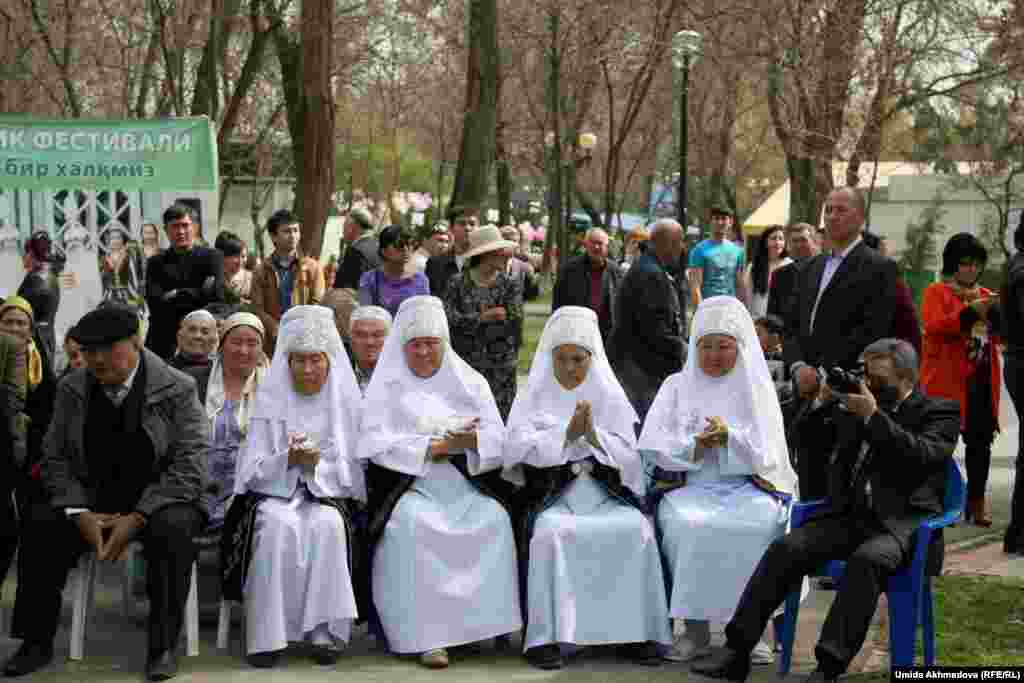 Гости на праздновании Наурыза в Ташкенте. 21 марта 2015 года.